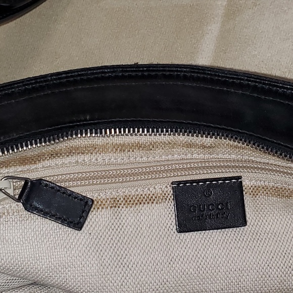 Gucci Messenger Bag, classic design - Picture 6 of 9